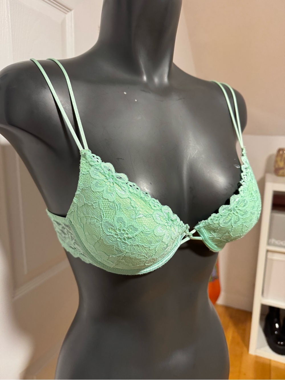 Bra - Picture 2 of 4